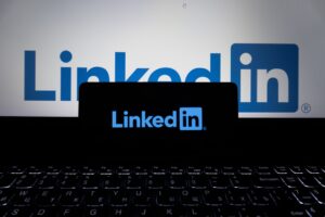 Social Selling : 5 Hacks pour Remplir Votre Pipeline avec LinkedIn en 2026